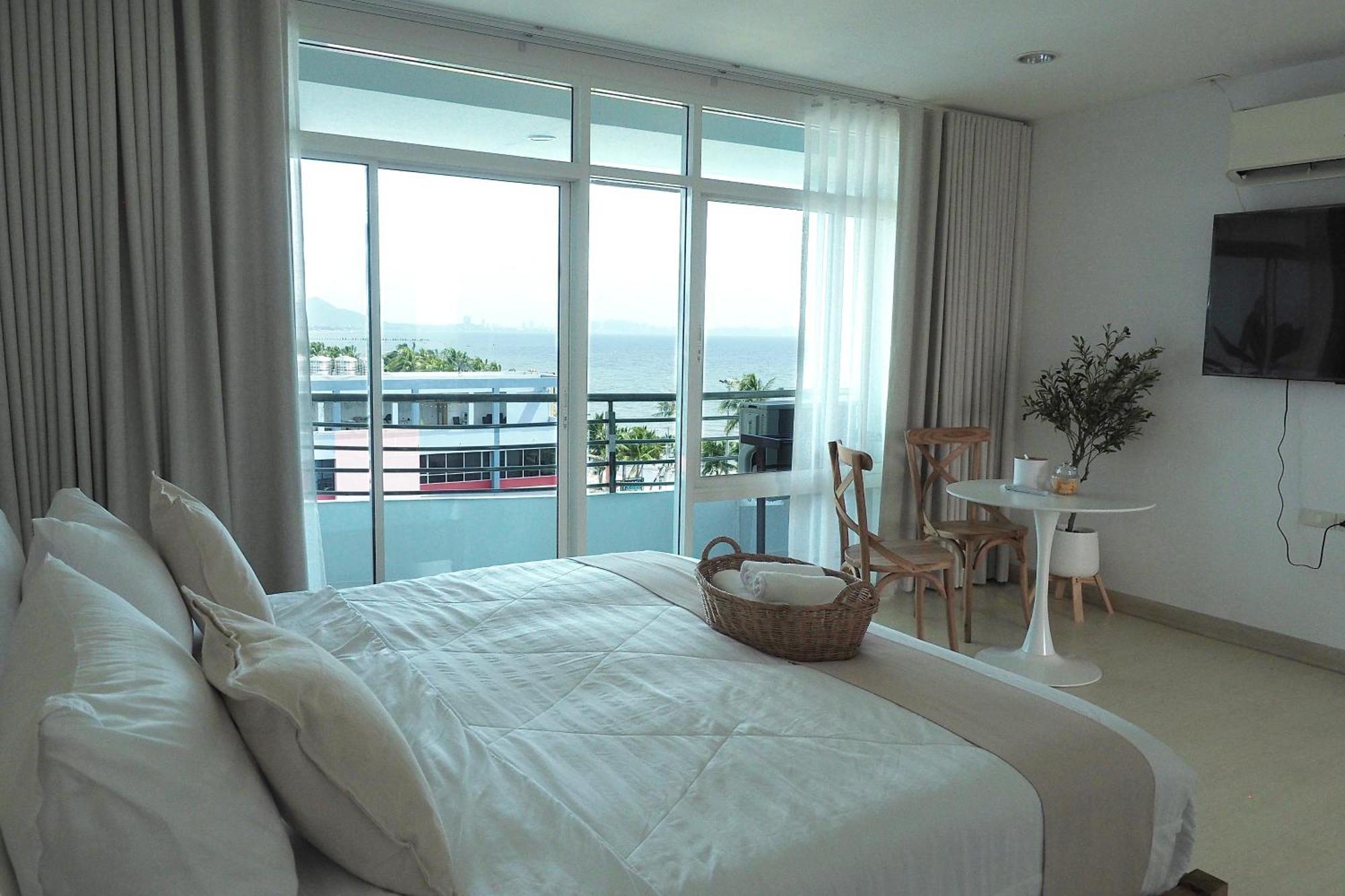 Apartment The By Thanthita Next To Wonnapa Free Bangsaen
